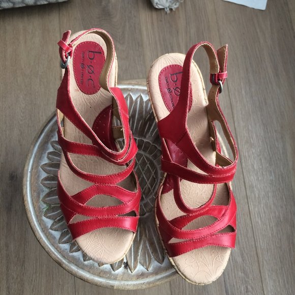 Born strappy red sandal wedge 10 - Picture 2 of 4
